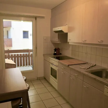 Apartment Chesa Ruinatsch *