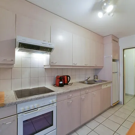 Chesa Ruinatsch Apartment *