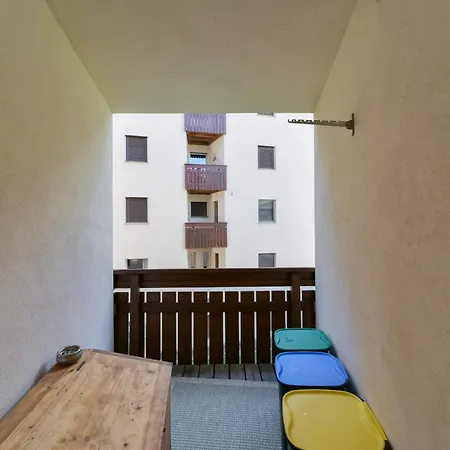 Chesa Ruinatsch Apartment *