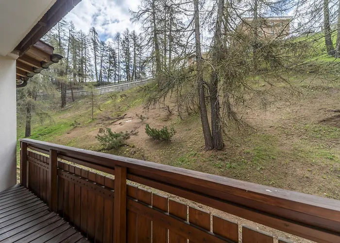 Chesa Ruinatsch Apartman